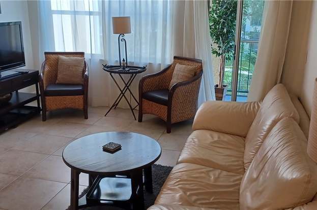 Building Photo - 12591 Equestrian Cir