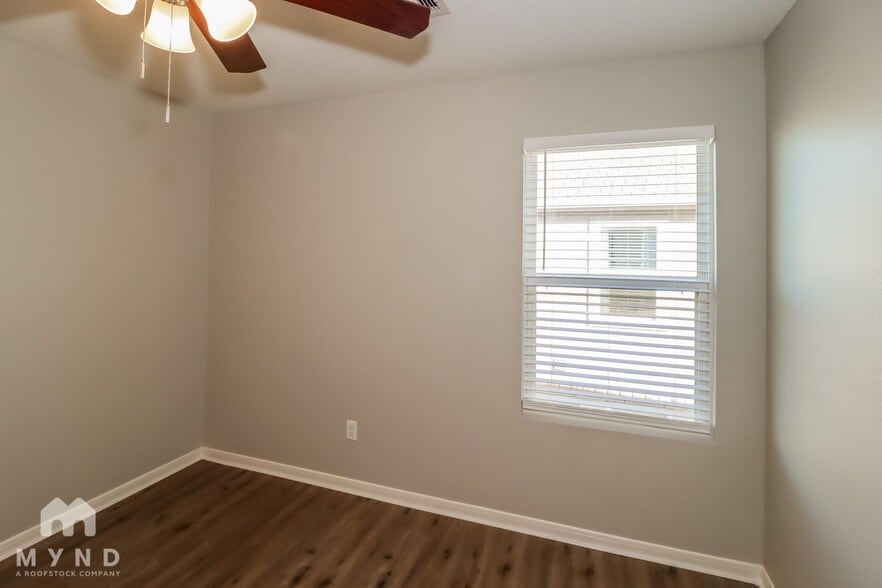 Building Photo - 8110 Rosemary Drive