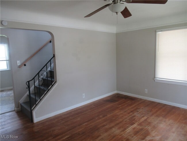 Building Photo - 1329 Craneing Rd