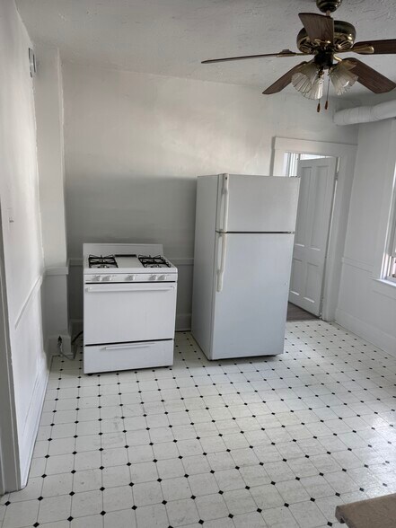 Kitchen - 1918 E 123rd St