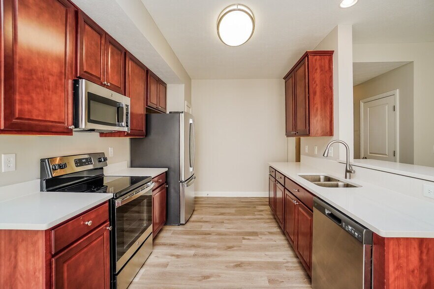 Building Photo - 2662 Aeden Dr