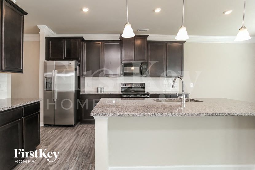 Building Photo - 46 Thacker Trl
