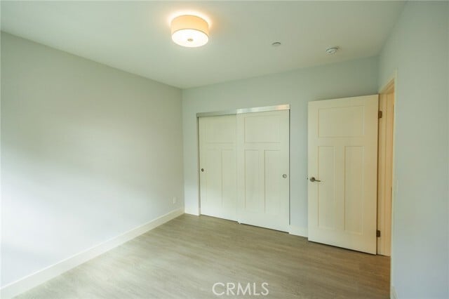 Building Photo - 118 N Oak Ave
