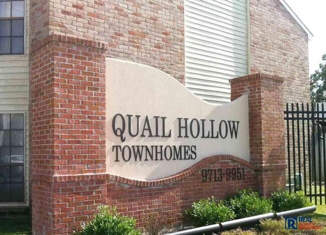 Primary Photo - Townhome: Quail Hollow (25% OFF FIRST MONT...