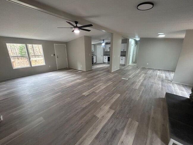 Building Photo - 1362 Winterwood Rd