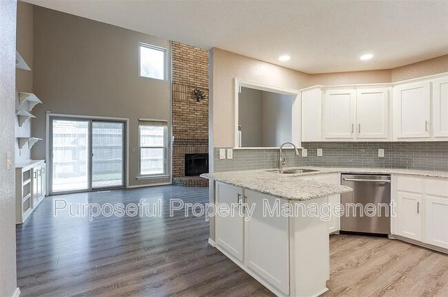 Building Photo - 2501 Patti Pl