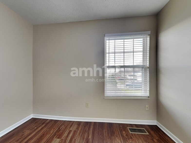 Building Photo - 30 Sandpiper Ct
