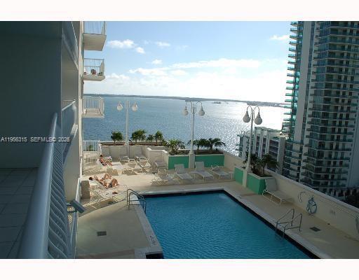 Building Photo - 1200 Brickell Bay Dr