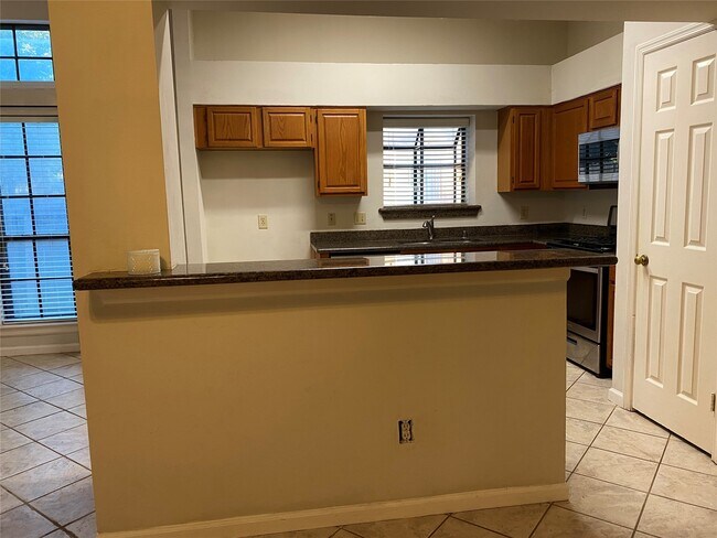 Primary Photo - 14323 Arborcrest St