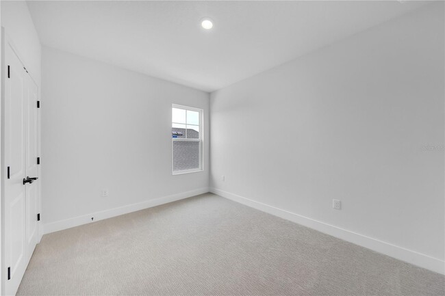 Building Photo - 7267 Kodiak Ln