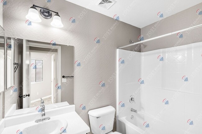 Building Photo - Stylish, low-maintenance living in Mission...