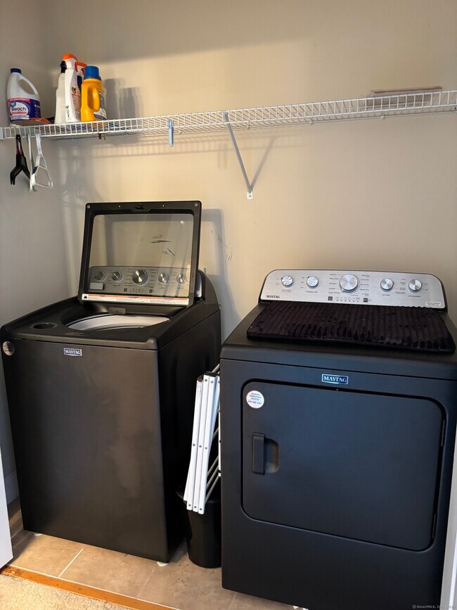 Building Photo - 15 Freedom Way