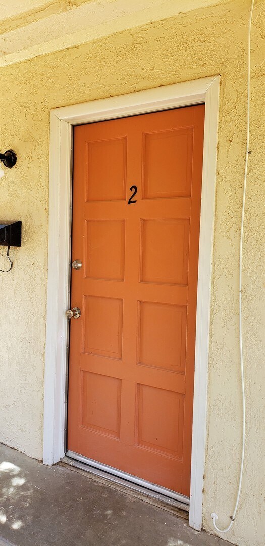 Primary Photo - 252 A St