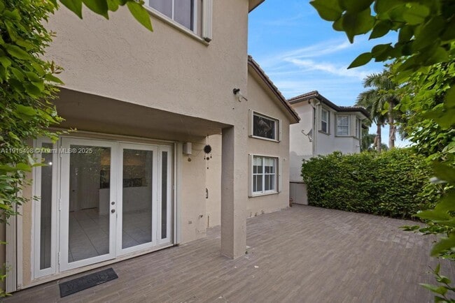 Building Photo - 4863 NW 109th Path