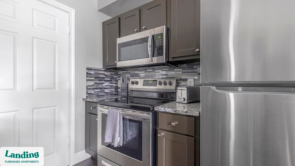 Building Photo - 22155 Wildwood Park Rd