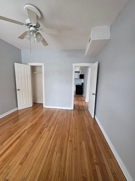 Building Photo - 4315 W 15th St