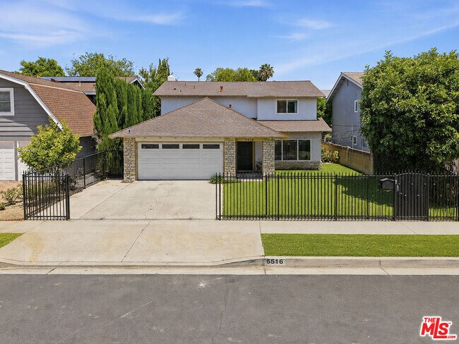 Building Photo - 5516 Bluebell Ave