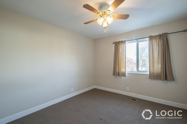 Building Photo - 1666 Paulista Wy