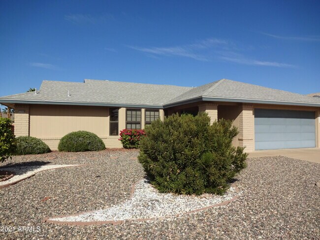 Primary Photo - 13722 W Gable Hill Dr