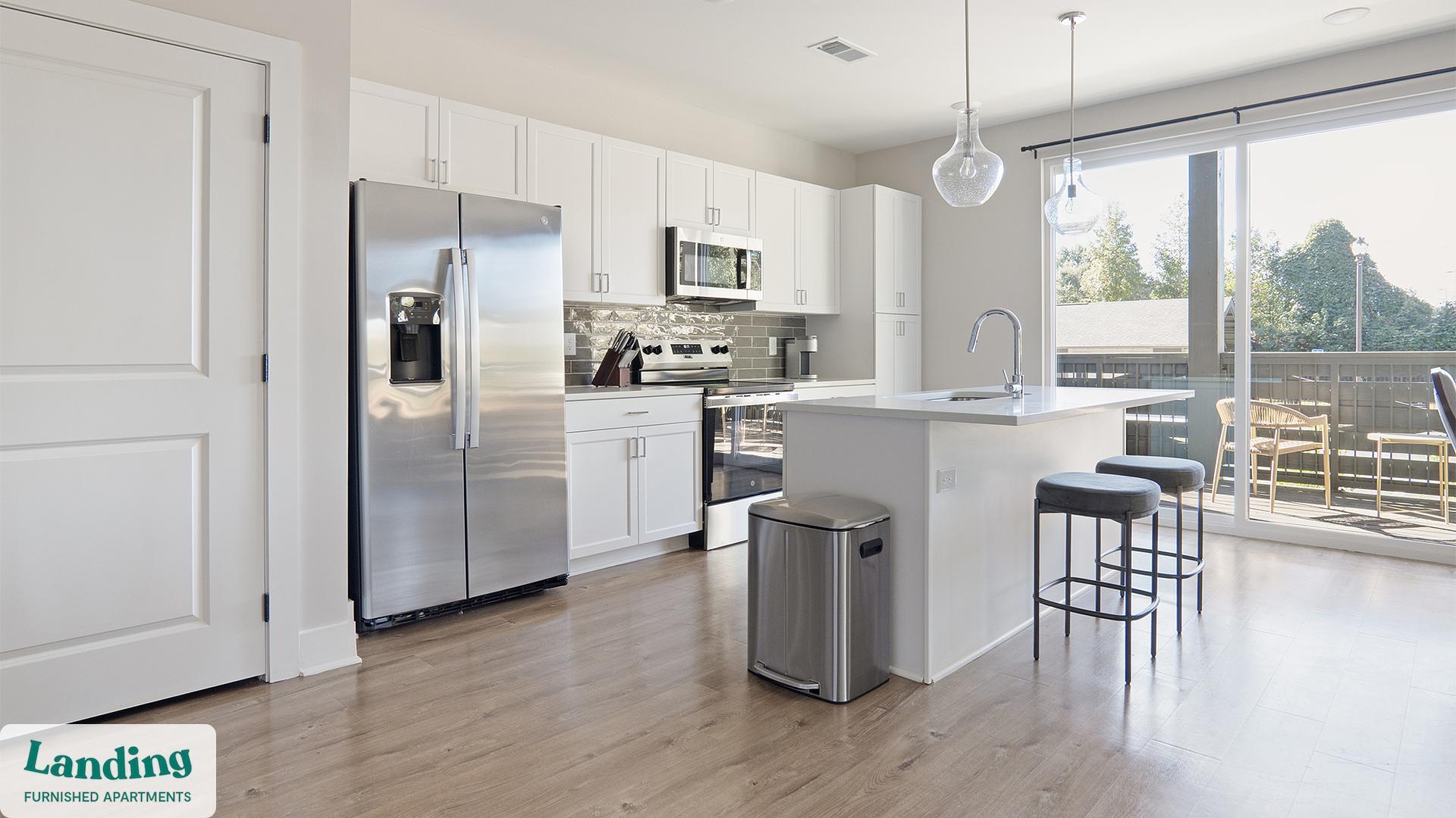 Building Photo - 1000 Forestview Dr