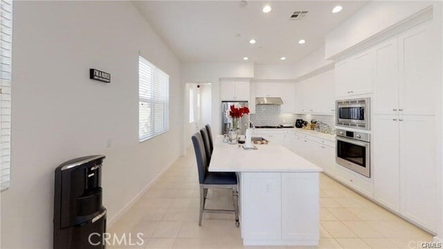 Building Photo - 195 Follyhatch