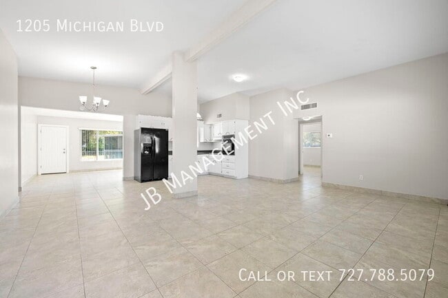 Building Photo - 1205 Michigan Blvd
