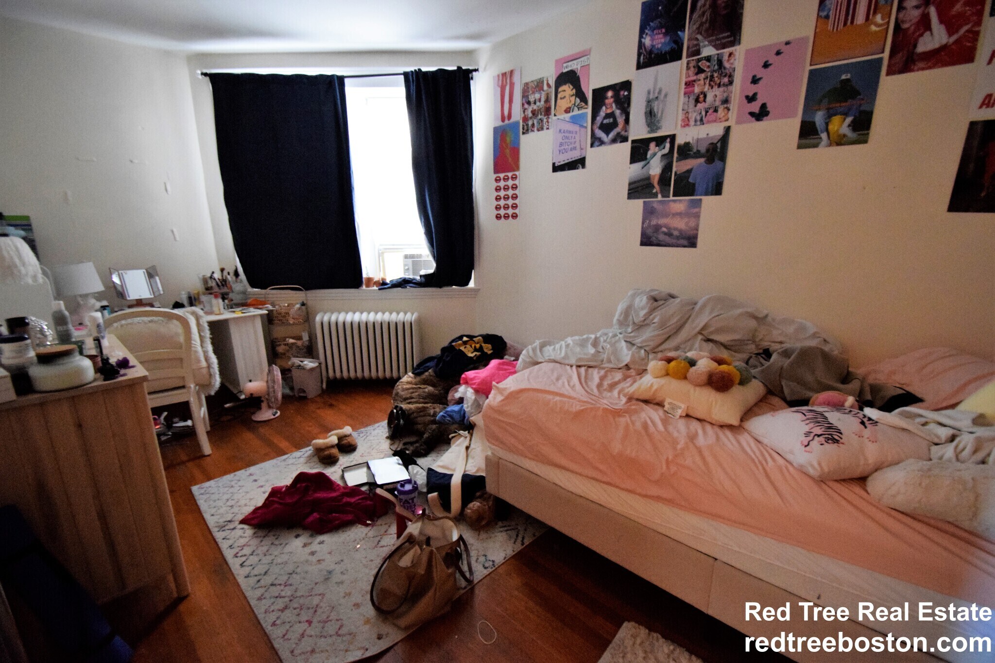 Building Photo - 318 St Paul St