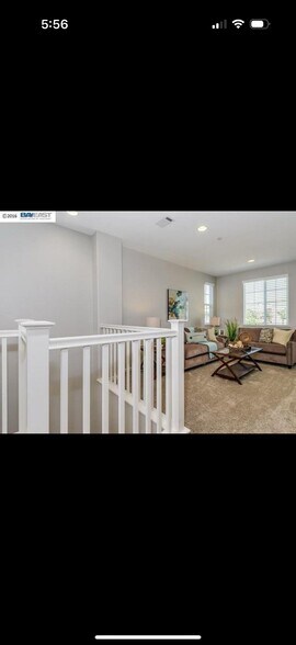Building Photo - 4775 N Spago Dr