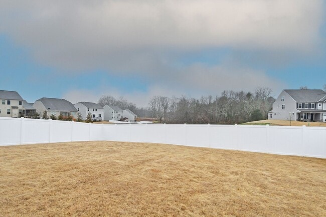 Building Photo - 128 Suggs Mill Dr