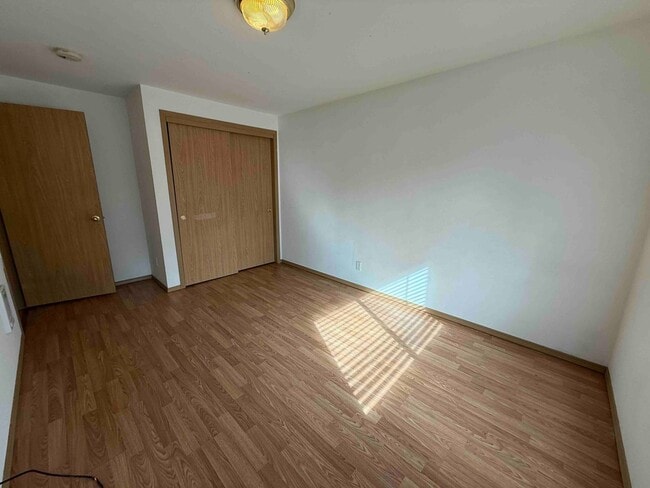 Building Photo - Wonderful open floor plan