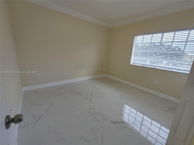 Building Photo - 21872 SW 95th Pl