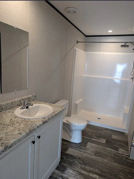 Building Photo - 402 NW 48th Terrace