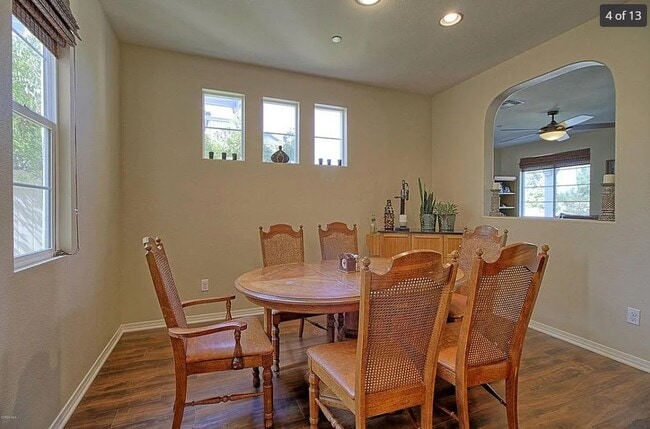 Building Photo - 704 Owens River Dr