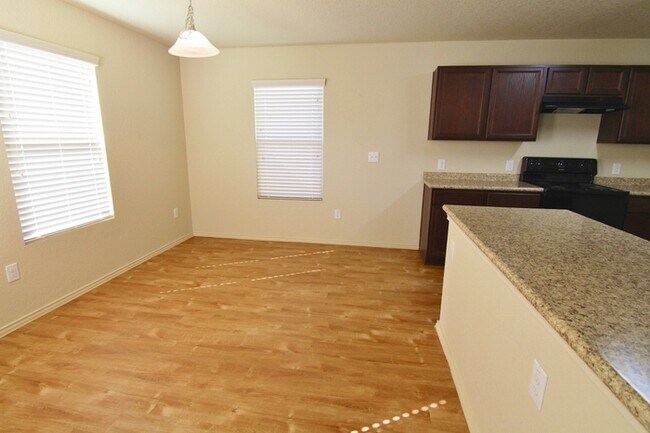 Building Photo - Hunters Pond - 10502 Goose Way, San Antoni...