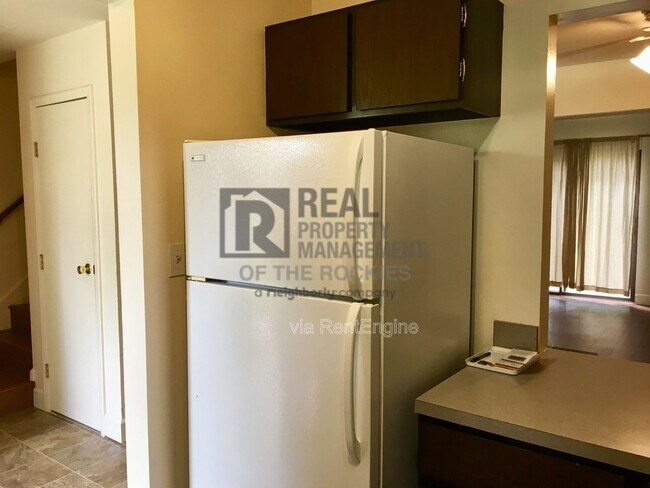 Building Photo - 1625 W Elizabeth St