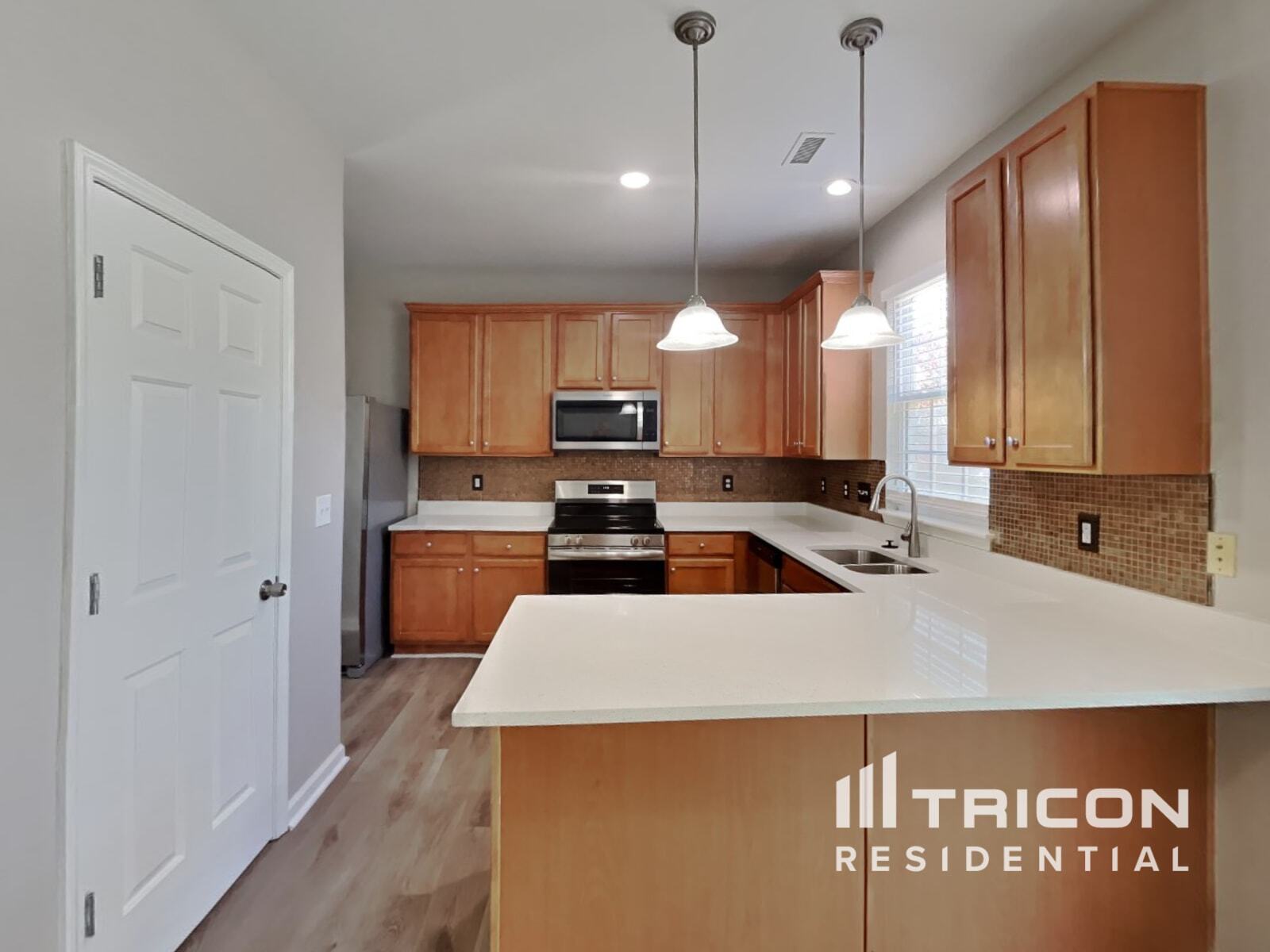Building Photo - 1104 Braemar Highland Dr