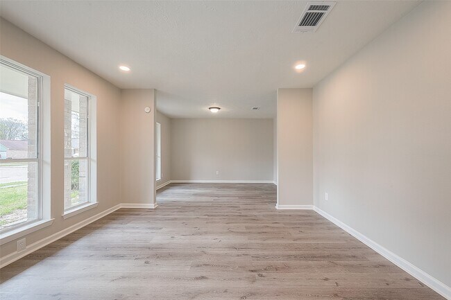 Building Photo - 3103 Hartcliff Cir