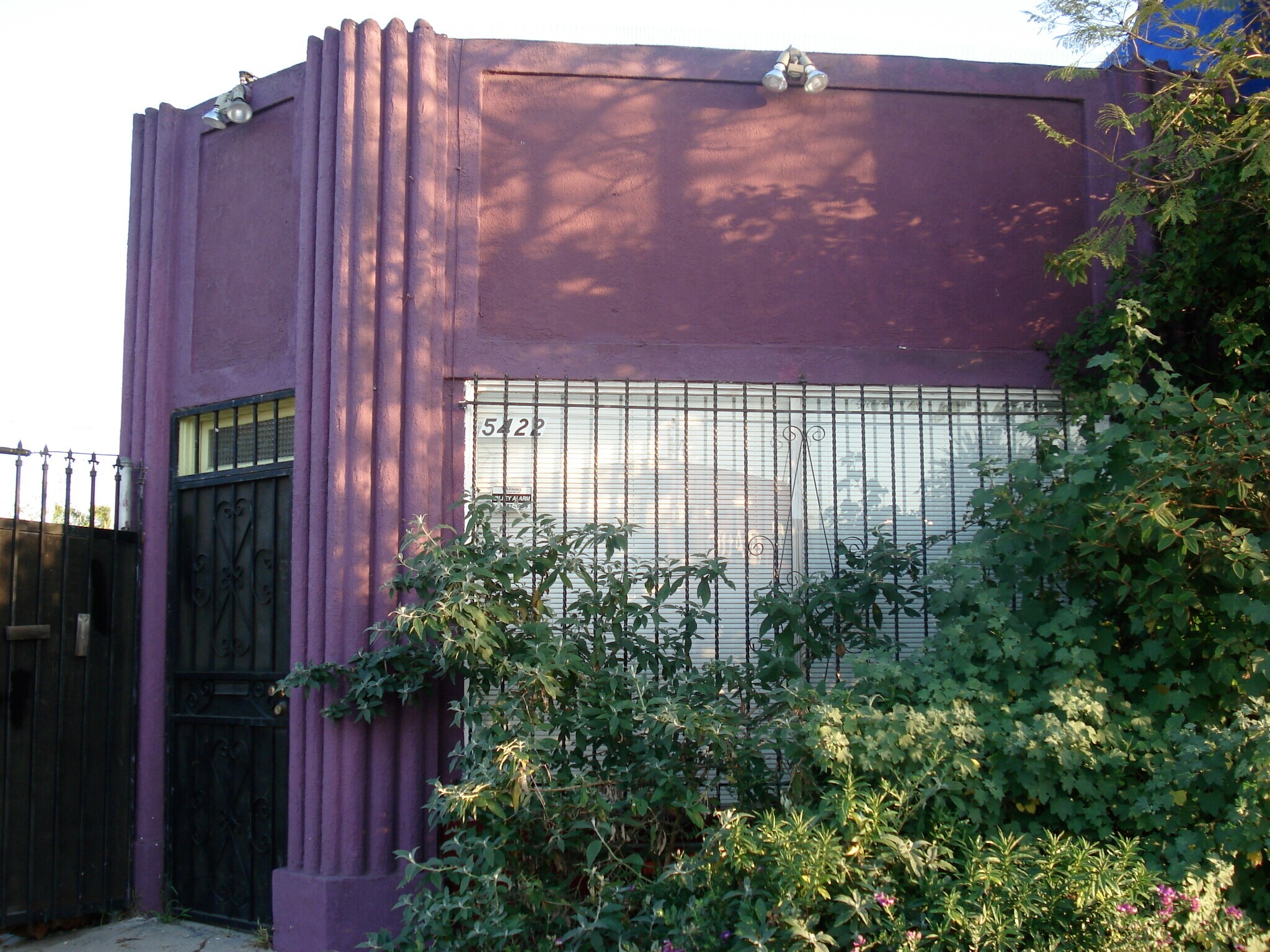 Building Photo - 5422 W Washington Blvd