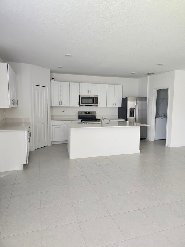 Building Photo - 2291 Blue Grosbeak Pl