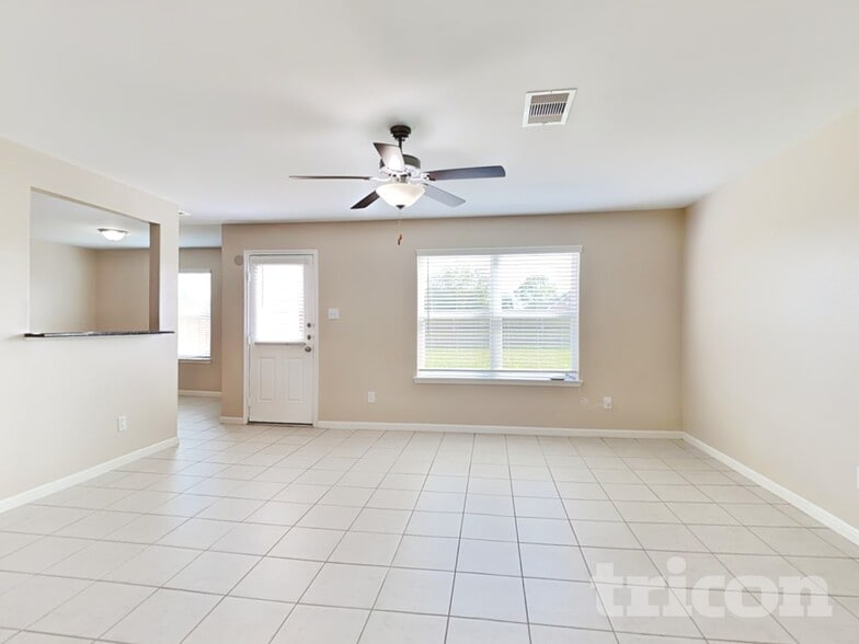 Building Photo - 908 American Monarch Dr