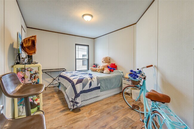 Building Photo - 17338 FM 1097