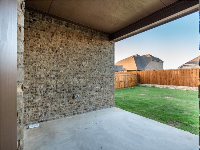 Building Photo - 312 Delaford Dr