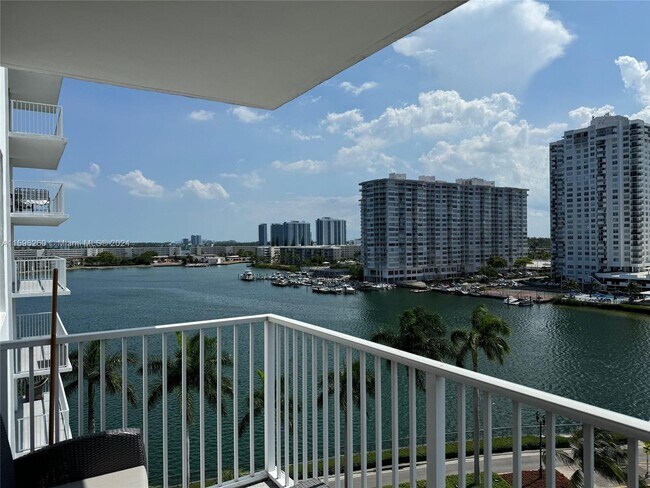 Building Photo - 2801 NE 183rd St