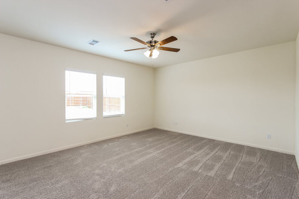 Building Photo - 1818 Sandlin Dr