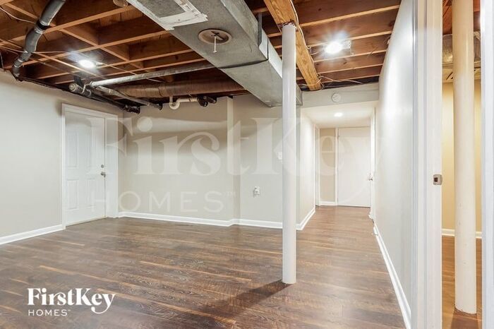 Building Photo - 3453 Lynngate Cir
