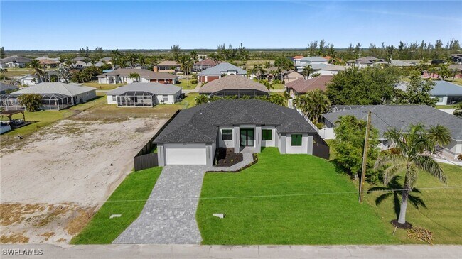 Building Photo - 436 NW 38th Ave