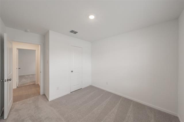 Building Photo - 3013 Tooley Dr