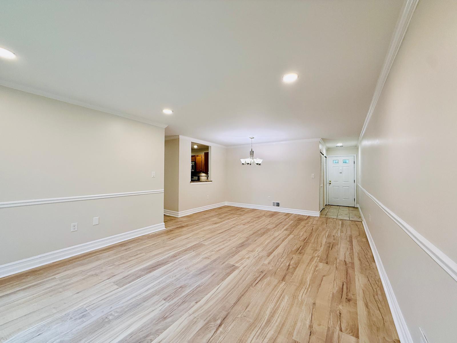 Building Photo - 13 Cypress Ct