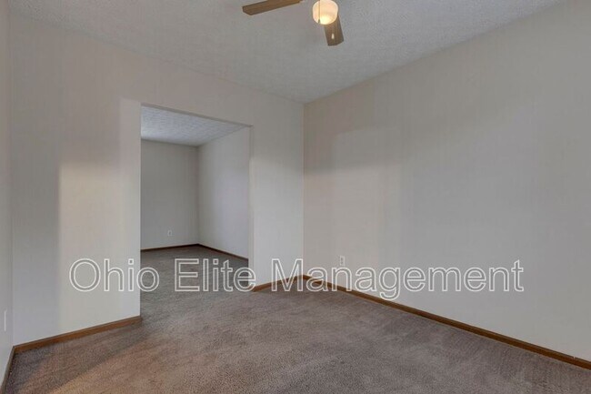 Building Photo - 229 Cantwell Ct