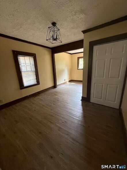Building Photo - 34 Homeside Ave